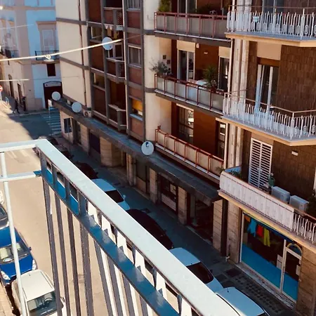 Pizzoli Apartmán Bari
