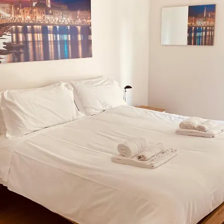 Pizzoli Apartment *